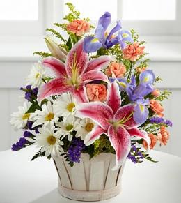 FTD Wondrous Nature Bouquet FTD Wondrous Nature Bouquet