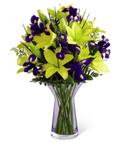 The FTD Touch of Spring Bouquet - BF7124