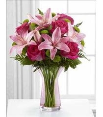 FTD Mother's Day Flowers - The FTD Garden Terrace Bouquet - 13-M4 Photo of The FTD Garden Terrace Bouquet - 13-M4