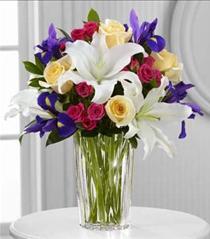 FTD Mother's Day Flowers - The FTD New Day Dawns Bouquet by Vera Wang - 13-S4 Photo of The FTD New Day Dawns Bouquet by Vera Wang - 13-S4