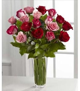 Valentines Day Flowers - The FTD True Romance Rose Bouquet - B19-4387 Photo of The FTD True Romance Rose Bouquet - B19-4387