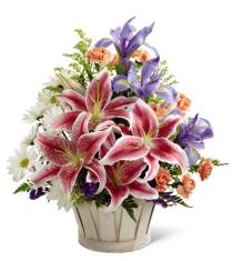 Send Spring Flowers Online - FTD Wondrous Nature Bouquet - XX-4400 Photo of FTD Wondrous Nature Bouquet - XX-4400
