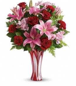 Valentines Day Flowers - I'm Yours by Teleflora - T13V410 Photo of I'm Yours by Teleflora - T13V410