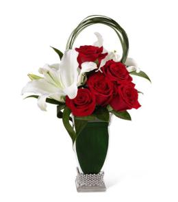 Valentines Day Flowers - The Pure Passion™ Bouquet by FTD® - B21-4836 Photo of The Pure Passion™ Bouquet by FTD® - B21-4836
